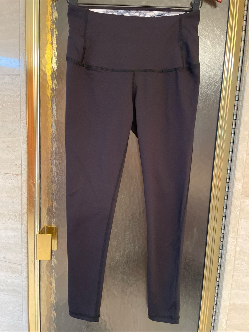 Womens Black High Rise Stretch Yoga Athletic Ankle Pants Size Medium